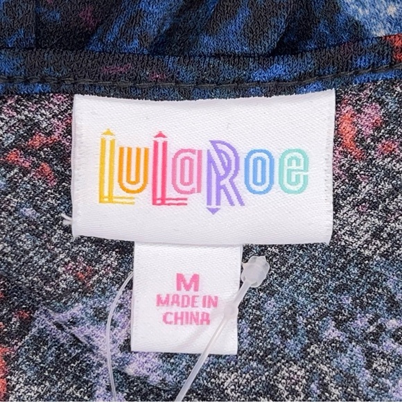 New Medium LuLaRoe Blue Purple Red Black Abstract Print Top Vneck 3/4 Sleeve - Picture 11 of 13